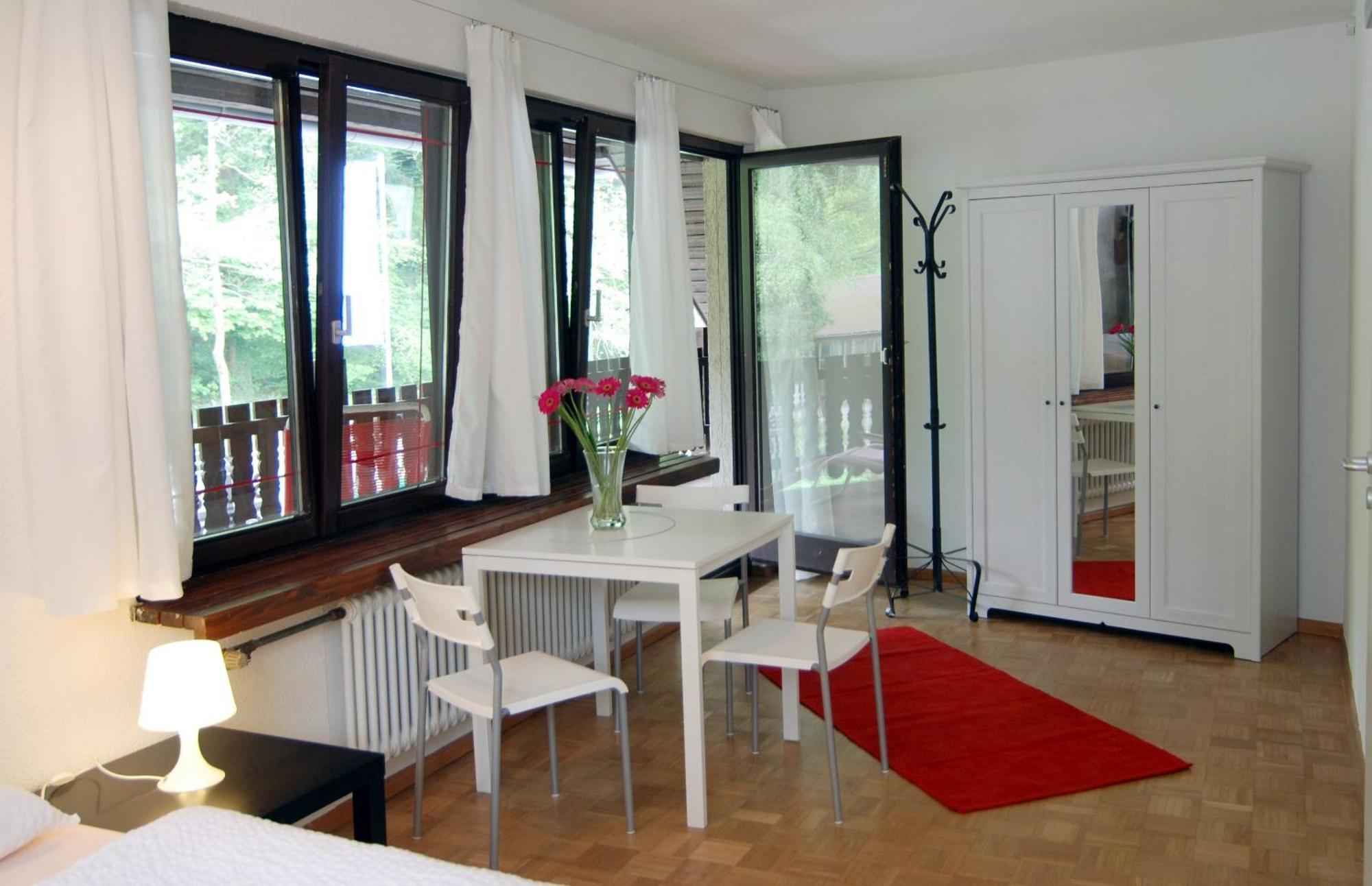 Hostel Waldblick Freiburg im Breisgau Eksteriør bilde